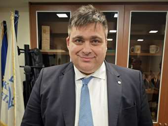 Νέος πρόεδρος της ΚΕΕΕ ο Γ. Βουτσινάς - Επικράτησε του Γ. Μπρατάκου