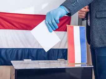 Ολλανδία: Ιστορική ισοπαλία ακροδεξιάς και κεντρώων – Απώλειες για Βίλντερς, πιθανό να αποκλειστεί από την επόμενη κυβέρνηση