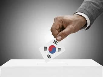 Εκλογές στη Ν. Κορέα: Προηγείται με 51,7% ο φιλελεύθερος Λι Τζάε-Μιούνγκ στο exit poll