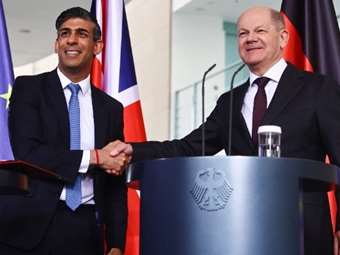 Σολτς και Σούνακ ανακοίνωσαν κοινό εξοπλιστικό πρόγραμμα