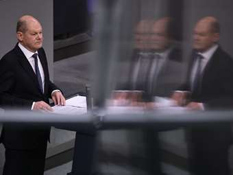 Handelsblatt: "Η αδυναμία της Γερμανίας ανησυχεί την Ευρώπη"