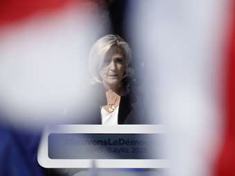 Politico: Η Γαλλία μπορεί να κάνει πραγματικότητα τον χειρότερο εφιάλτη της Ευρώπης