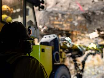 Δήμος Αριστοτέλη &amp; Ελληνικός Χρυσός: Υπογραφή συμβάσεων έργων ύψους 1,5 εκατ. ευρώ