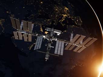 Ρωσία: Το διαστημόπλοιο Soyuz συνδέθηκε με τον Διεθνή Διαστημικό Σταθμό