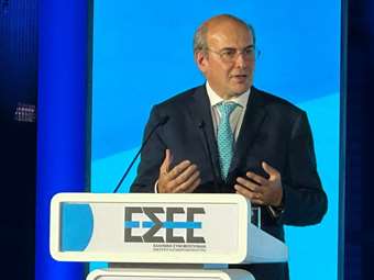 Κ. Χατζηδάκης: Οι πρωτοβουλίες της κυβέρνησης για τη στήριξη των ΜμΕ