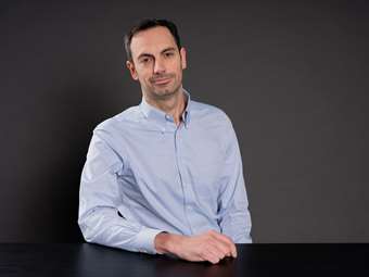 Alberto Yates (Booking.com): Σε τροχιά ανόδου ο τουρισμός στην Ελλάδα– Τι δείχνουν τα στοιχεία για τη φετινή σεζόν