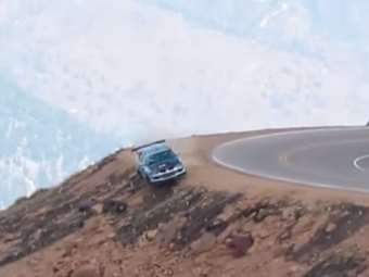 Video: Κι όμως αυτό το τρομακτικό ατύχημα δεν είχε τραυματίες