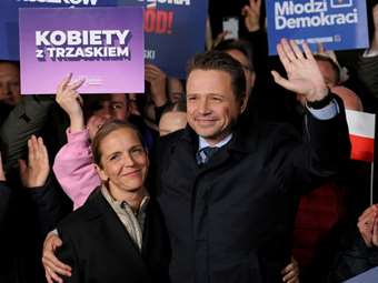 Πολωνία: Άνοιξαν οι κάλπες για τον δεύτερο γύρο των προεδρικών εκλογών που κρίνουν το μέλλον της κυβέρνησης Τουσκ