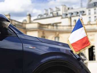 Αυτοκίνητο έπεσε πάνω σε πεζούς στη Γαλλία – Ένας νεκρός και αρκετοί τραυματίες