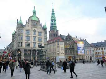 Δανία: Η κυβέρνηση συμφώνησε με συνδικάτα του Δημοσίου για αυξήσεις 8,8% σε ορίζοντα διετίας