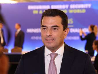 Dev't Minister Skrekas says upcoming legislation will tackle misleading discount promotion offers on foods &amp; goods