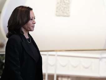 Άμβλωση - Κάμαλα Χάρις: Ο Τραμπ θέλει οι ΗΠΑ να "γυρίσουν στο 1800"