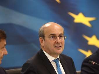 Προθεσμία τρία χρόνια για να αφήσουμε πίσω μας την κρίση