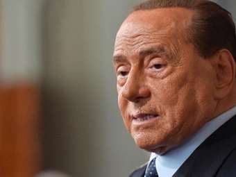 Ιταλικά ΜΜΕ: Πωλητήριο και στη "Βίλα Γκράντε" βάζει η οικογένεια Μπερλουσκόνι