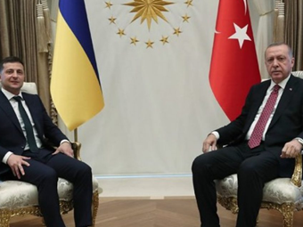 Συνάντηση Ερντογάν - Ζελένσκι στην Άγκυρα για τη συμφωνία σιτηρών