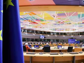 Η επιβράδυνση Γερμανίας, Γαλλίας, Ιταλίας απειλεί όλη την Ευρωζώνη