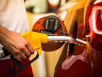 Ρώσος υπουργός Ενέργειας: Η απαγόρευση των εξαγωγών καυσίμων δεν θα αρθεί σύντομα