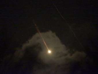 Γερμανικός Τύπος: Η επίθεση του Ιράν στο Ισραήλ δεν πρέπει επ΄ ουδενί να διολισθήσει σε γενικευμένη σύρραξη