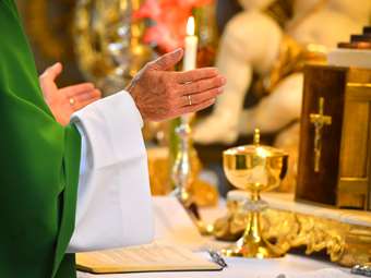 Έκθεση-σοκ στη Γερμανία: Έως και 9.355 ανήλικοι πιθανόν κακοποιήθηκαν σεξουαλικά από μέλη της Προτεσταντικής Εκκλησίας