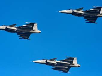 Ο πρωθυπουργός της Σουηδίας συζήτησε με τον Β. Ζελένσκι για τα μαχητικά Gripen