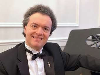 Ο Ρώσος πιανίστας Γεβγκένι Κίσιν χαρακτηρίστηκε "ξένος πράκτορας" εξαιτίας της εναντίωσής του στον πόλεμο στην Ουκρανία