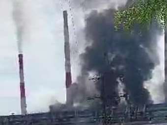 Πυρκαγιά σε πετρελαϊκές αποθήκες στη ρωσική περιφέρεια Ροστόφ έπειτα από επίθεση μη επανδρωμένων αεροσκαφών