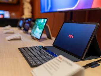 Tablet με keyboard: Ιδανικό για εργασία και ψυχαγωγία