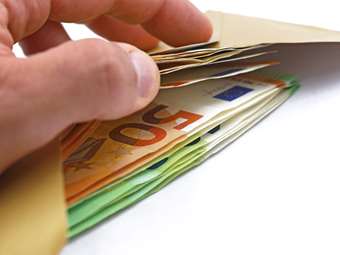 Τα μυστικά για σύνταξη πάνω από το 60% του μισθού – Ο συνδυασμός αποδοχών και ετών ασφάλισης