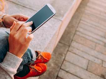 Η Samsung εκθρόνισε την Apple στην παγκόσμια αγορά smartphones