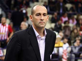 Δεν κάνουν πίσω οι Αγγελόπουλοι: "Να συνεχιστούν οι τελικοί - Δεν καθόμαστε στο ίδιο τραπέζι με τον Γιαννακόπουλο"