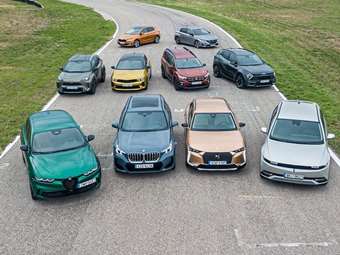 Η γερμανική αυτοκινητοβιομηχανία "γυρίζει την πλάτη" στα μικρά αυτοκίνητα