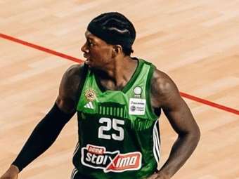 Συνελήφθη ο μπασκετμπολίστας του Παναθηναϊκού, Κέντρικ Ναν, μετά από φραστικό επεισόδιο με την σύζυγο του