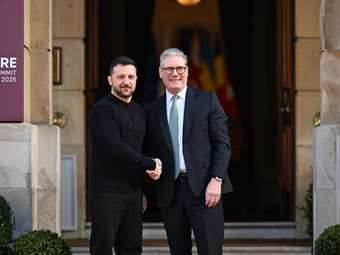 Βρετανία: Ανάληψη πρωτοβουλιών και άσκηση ισορροπιών