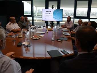 Από τις άγονες γραμμές ξεκινά η πράσινη μετάβαση της ακτοπλοΐας