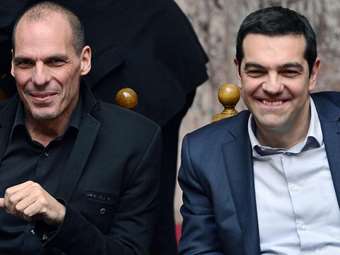 Guardian για βιβλίο Τσίπρα και Βαρουφάκη: "Η μεγαλύτερη δολοφονία χαρακτήρα" στη σύγχρονη ελληνική ιστορία