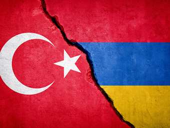 Τουρκικός ραδιοσταθμός υποχρεώθηκε να σταματήσει να εκπέμπει επειδή προσκεκλημένος του μίλησε για τη γενοκτονία των Αρμενίων