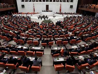 Τουρκία: Έντονοι διαπληκτισμοί με γροθιές στην Εθνοσυνέλευση