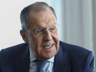 Λαβρόφ: Η Μόσχα και η Ουάσινγκτον βρίσκονται στα πρόθυρα μιας απευθείας στρατιωτικής σύγκρουσης