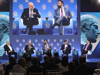 Πάνω από €500 εκατ. τα φορο-έσοδα από το online gaming - €500 εκατ. τα "χαμένα" έσοδα από το παράνομο στοίχημα