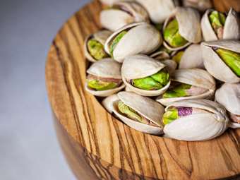 Dubai Chocolate: Η σοκολάτα που έγινε "viral" στο TikTok προκαλεί παγκόσμια έλλειψη φιστικιών