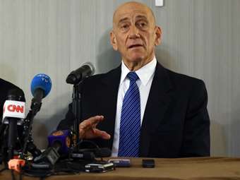 Ισραήλ: Ο πρώην πρωθυπουργός Ολμέρτ κατηγορεί τον Νετανιάχου για στρατηγική κατασυκοφάντησης αντίθετων φωνών εντός των υπηρεσιών ασφαλείας