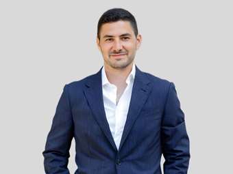 Vsltec: Ποια είναι η ελληνική startup που υποστηρίζουν ηγετικά στελέχη της ελληνικής ναυτιλίας