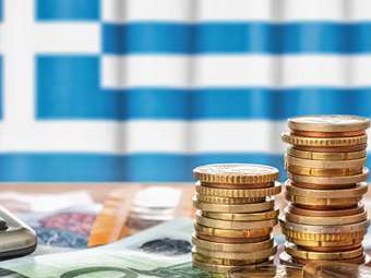 Gov't boosting massive investment program and tax reductions from surplus revenues fighting tax evasion