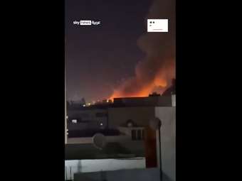 Λιβύη: Μεγάλη έκρηξη σε αποθήκη όπλων στην πόλη Μισράτα – Έξι τραυματίες