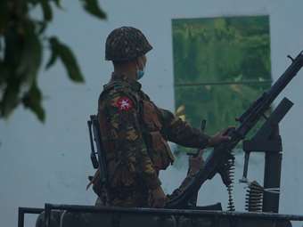 Η χούντα της Μιανμάρ απελευθέρωσε 3.113 φυλακισμένους, μεταξύ των οποίων 98 ξένους