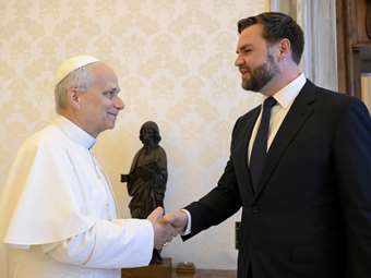 Πρόσκληση Βανς στον Πάπα Λέοντα για επίσκεψη στις ΗΠΑ και συνάντηση με τον Τραμπ