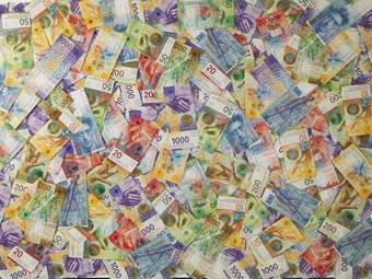 Περισσότερα από τα μισά ελβετικά μετρητά είναι σε χαρτονομίσματα των... 1.000 ελβετικών φράγκων