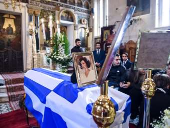 Βάσω Παπανδρέου: Τελευταίο αντίο στη "Σιδηρά Κυρία" του ΠΑΣΟΚ - Παρόντες Ανδρουλάκης, Σημίτης και Λαλιώτης