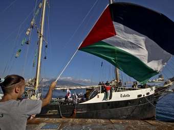 Τουλάχιστον τρία σκάφη νέου στόλου για τη Γάζα αναχαιτίστηκαν από τον στρατό του Ισραήλ