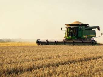 Bloomberg: Η υπερπληθώρα σιτηρών δοκιμάζει την καλή θέληση των Ανατολικοευρωπαίων απέναντι στην Ουκρανία